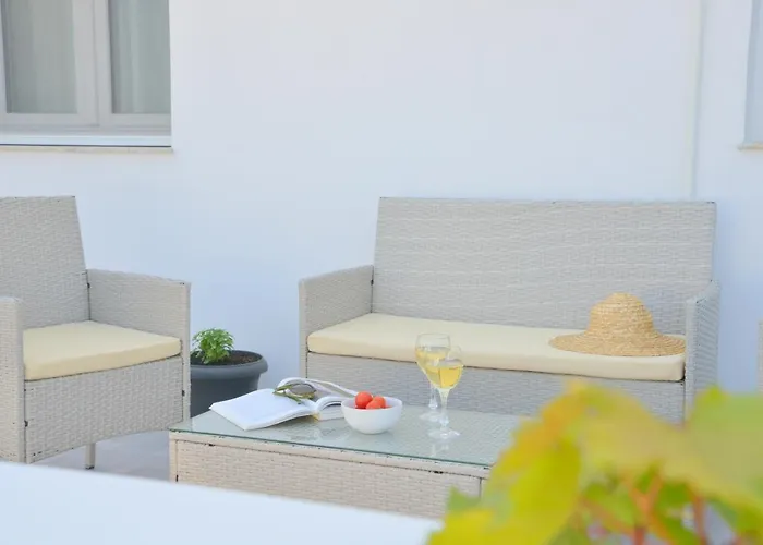 Alkyonis Apartment Milos